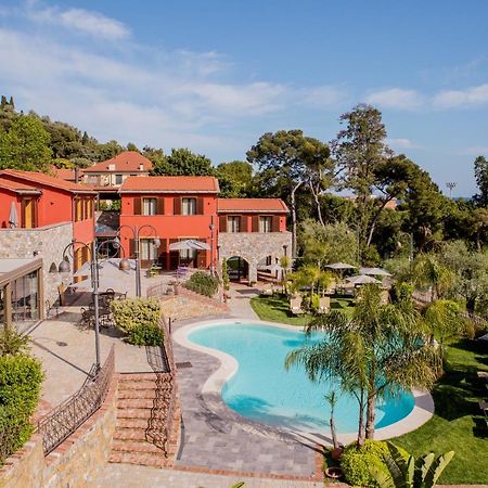 Leonardo Resort Imperia Bagian luar foto