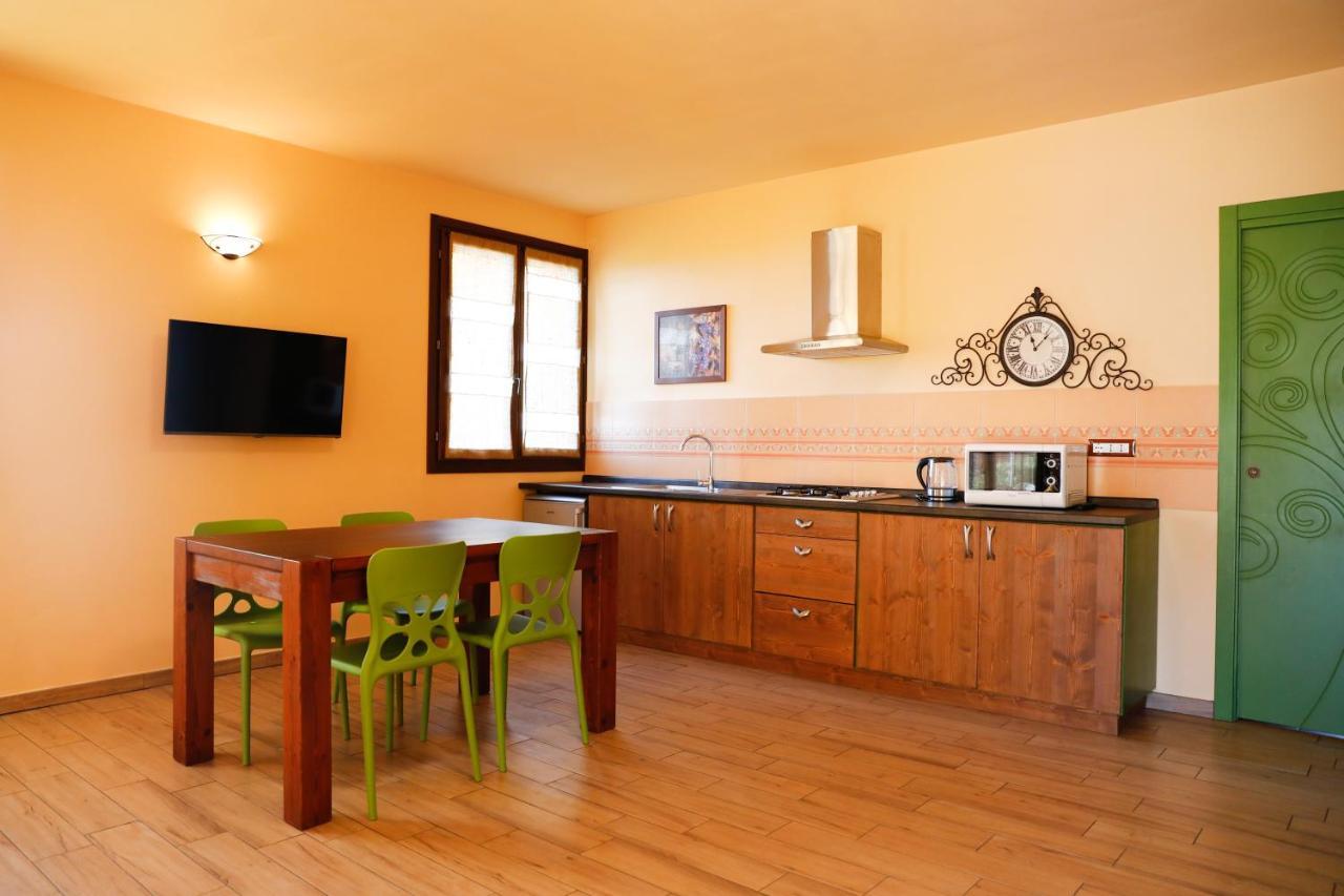 Leonardo Resort Imperia Bagian luar foto